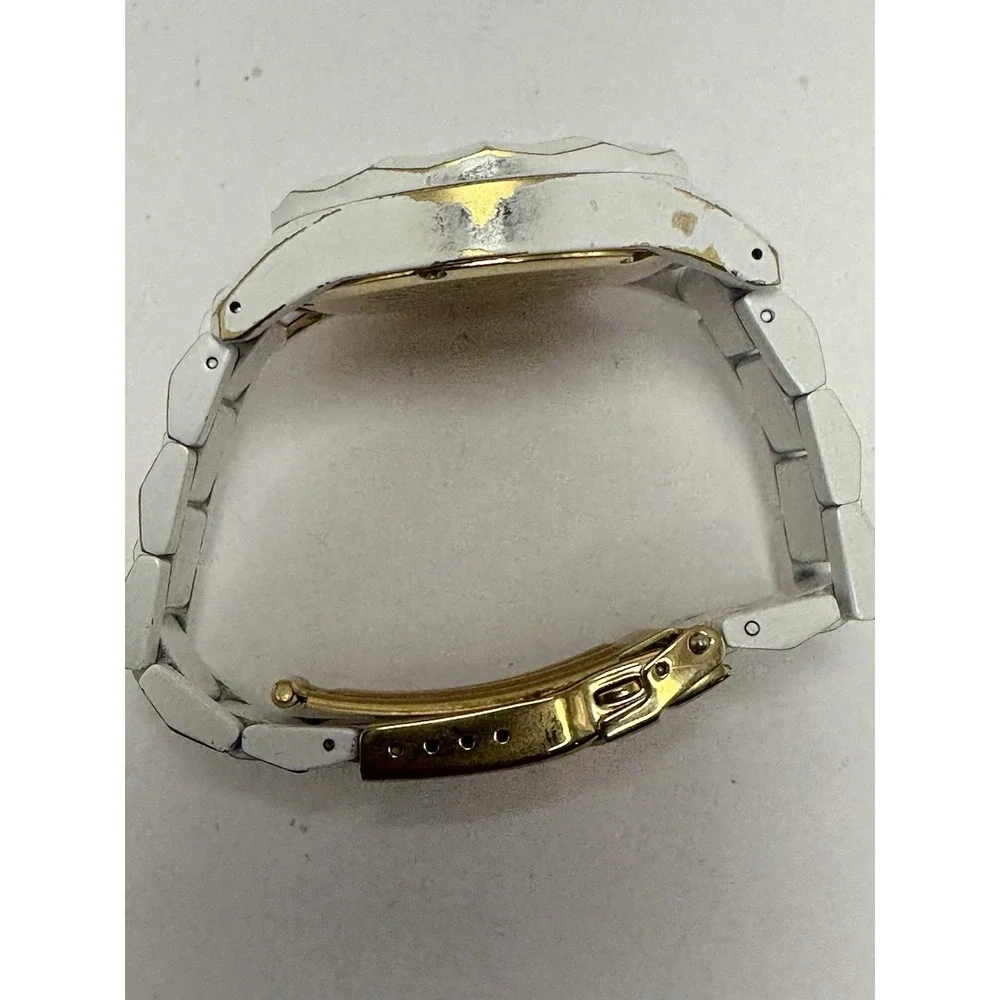 Nixon Evolved The Monarch Ladies Watch New Battery 42MM 6.25
